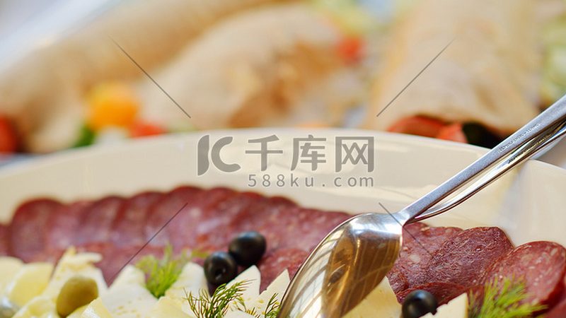 每日坚果热量解析：健身减脂的黄金搭配？**