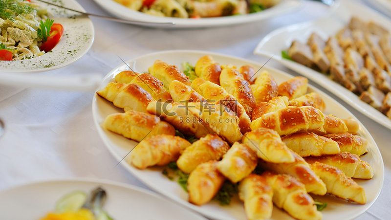 食品招商加盟：揭秘利润背后的关键要素
